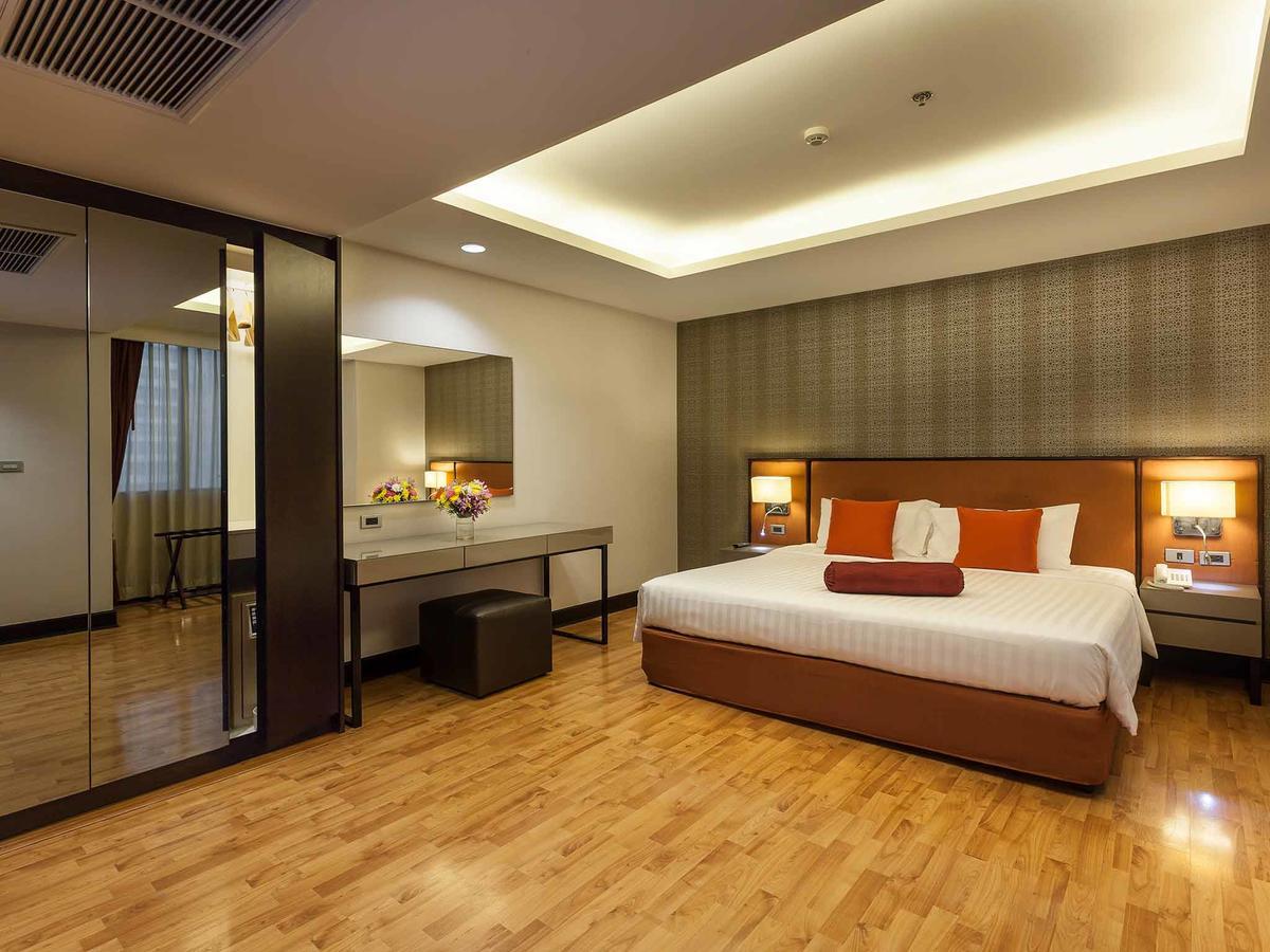 Rembrandt Suites Bangkok Esterno foto